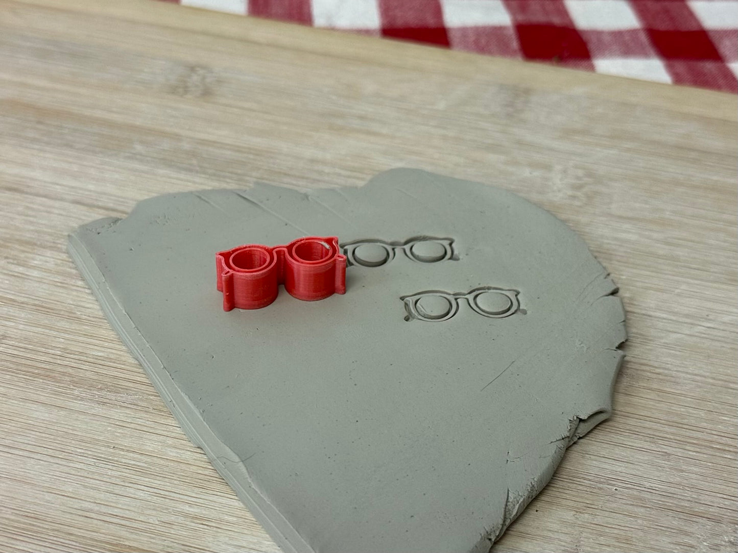 Sunglasses Mini Pottery Stamp - February 2024 Stamp of the Month, plastic 3D printed, multiple sizes