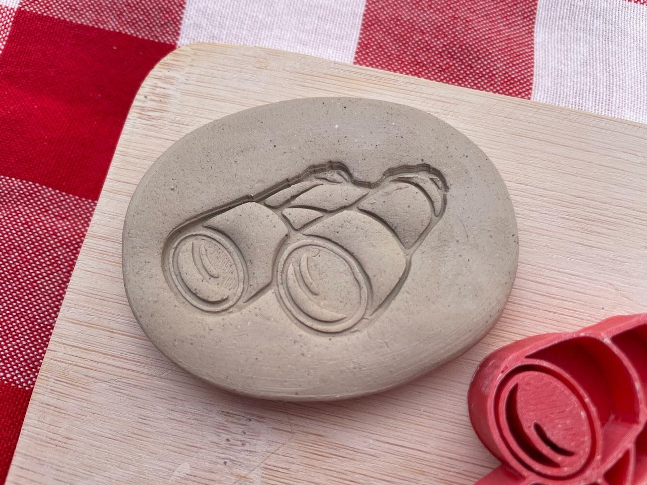 Binoculars Pottery Stamp, From the March 2024 Travel mystery box - 3D printed, multiple sizes available