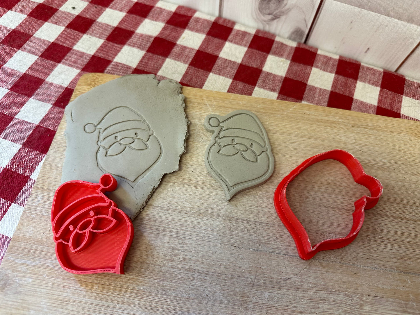 Santa face pottery stamp, w/ optional ornament cutter - Pottery Tool, plastic 3d printed, multiple sizes available