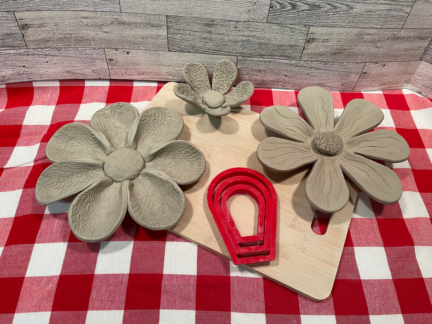 Single Flower Petal Clay Cutter - rounded design, set or each, multiple sizes