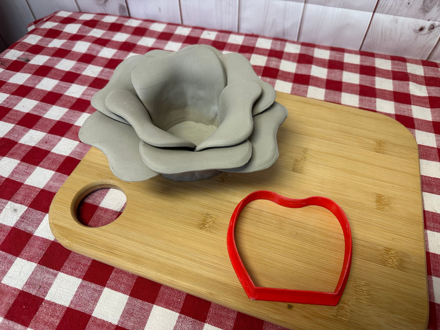 Single Flower Petal Clay Cutter - wide petal design, set or each, multiple sizes