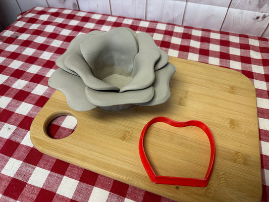Single Flower Petal Clay Cutter - wide petal design, set or each, multiple sizes