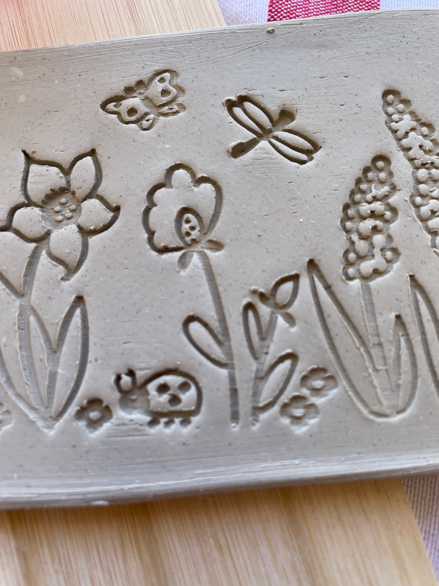 Spring Pottery Roller - February 2025 Spring Themed Mystery Box - Border Design, Repating pattern, Plastic 3d printed