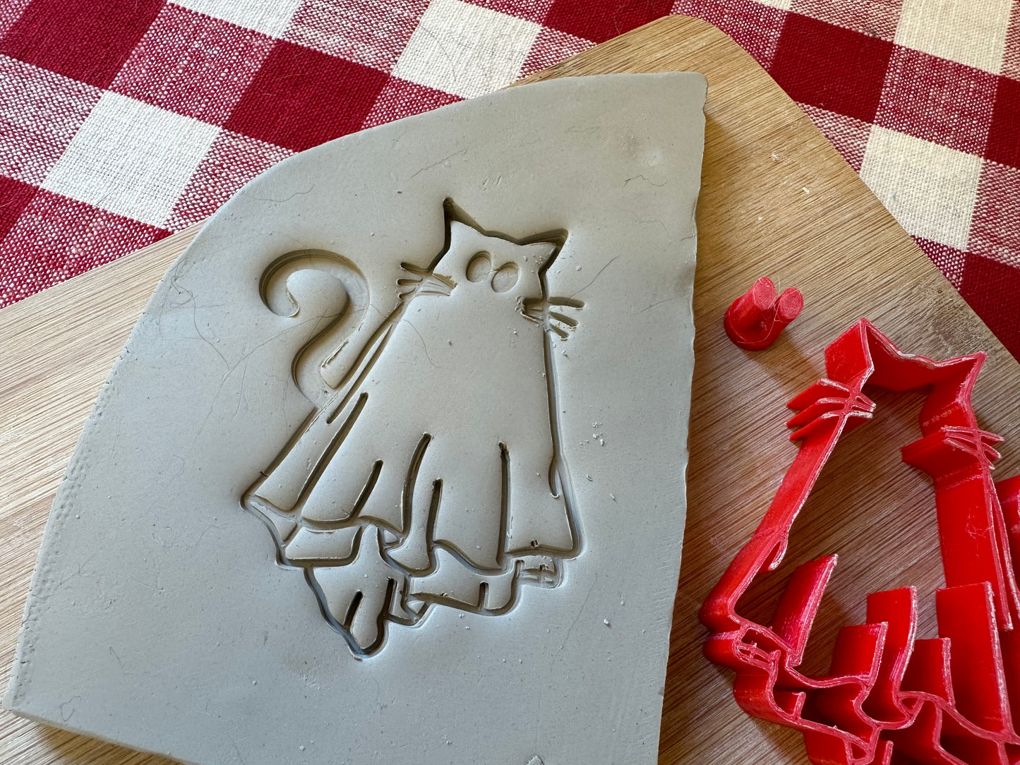 Halloween Cat dressed as Ghost stamp - plastic 3D printed, multiple sizes