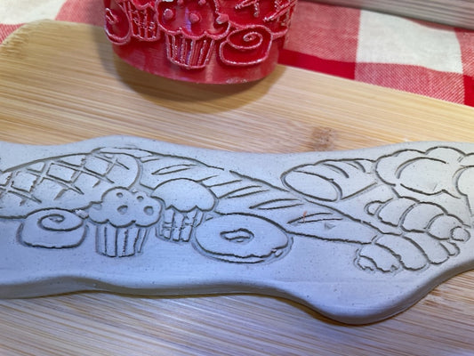 Bread Texture Roller - December 2023 mystery box, repeating pattern