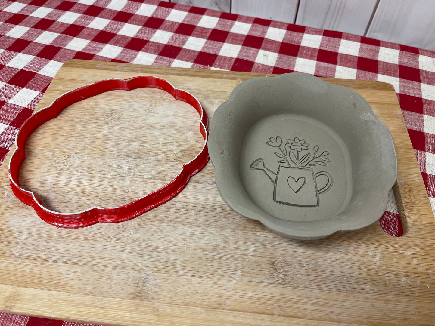 NEW Loose Scallop Edge, Clay Cutters for GR Pottery Forms "Wallies", set or individually