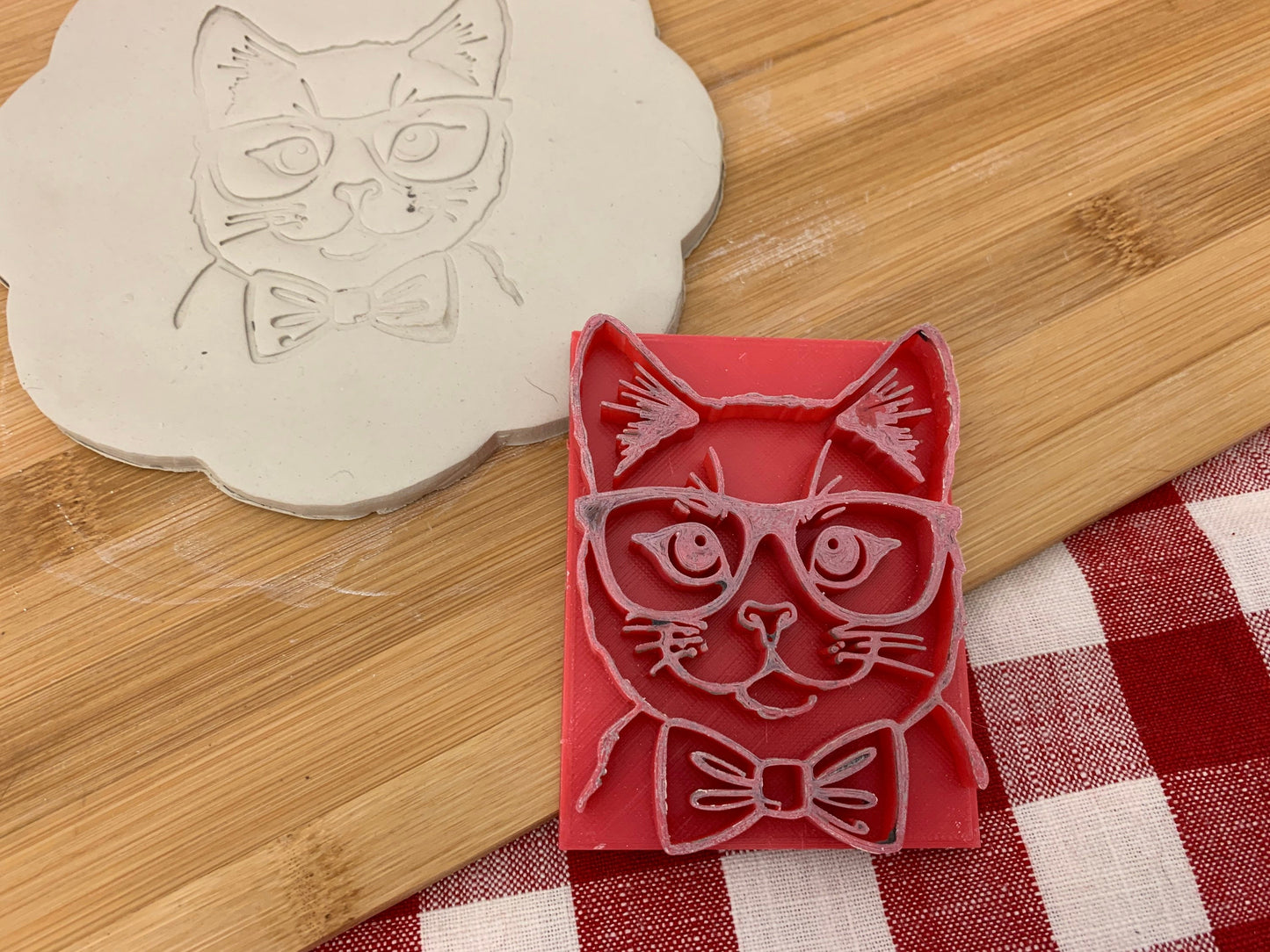 Cat Face w/ Bowtie and Glasses - plastic 3D printed, multiple sizes