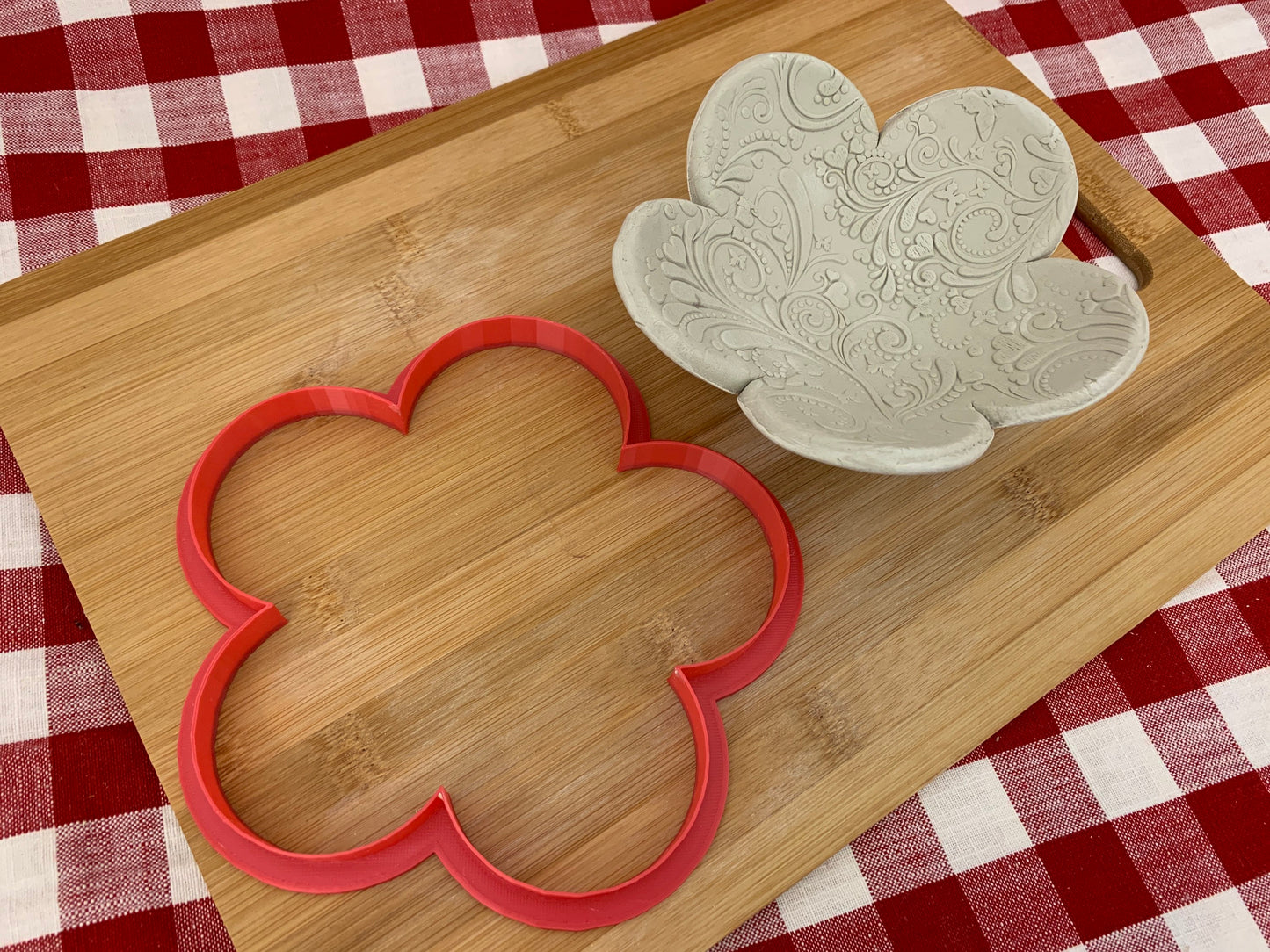 Flower 2, 5 petal design, Clay Cutter - Plastic 3D printed, Pottery Tool, multiple sizes