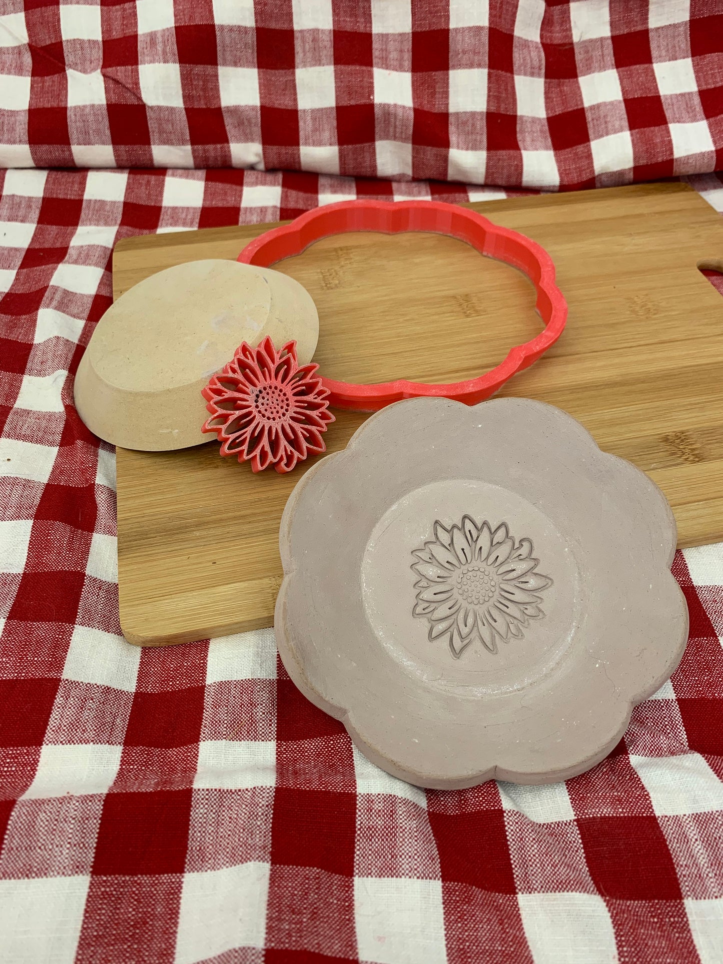 Pottery Stamp, Sunflower design - multiple sizes