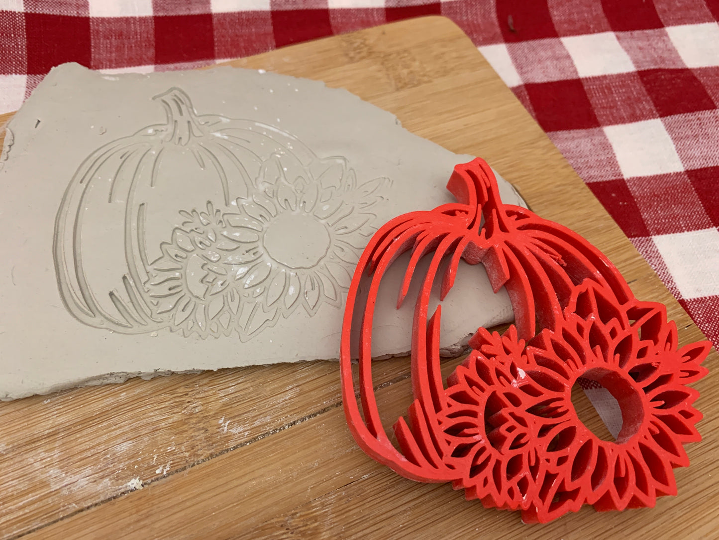 Pottery Stamp, Fall pumpkin w/ sunflower design - multiple sizes