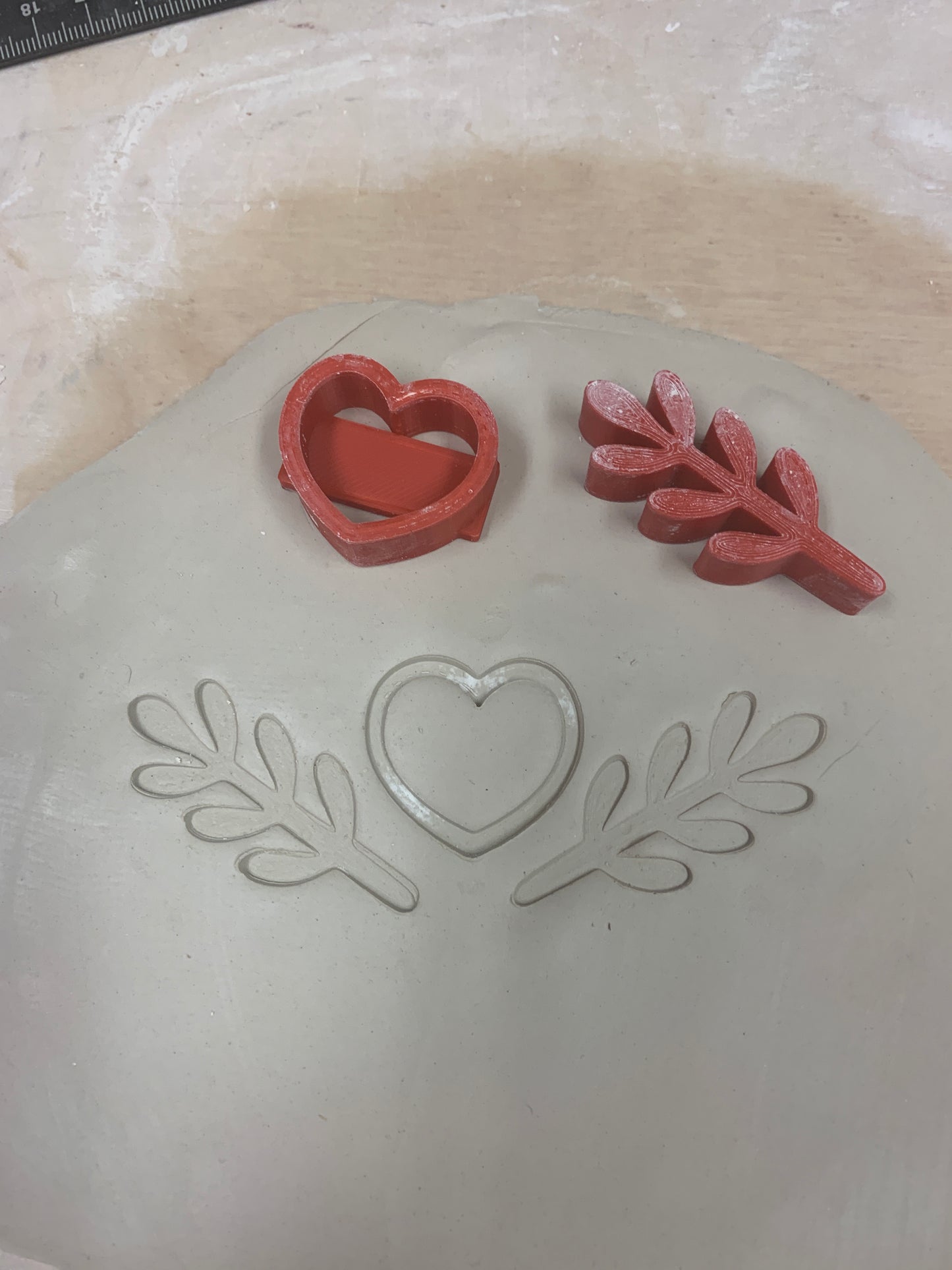 Pottery Stamp, Laurel leaf design - multiple sizes