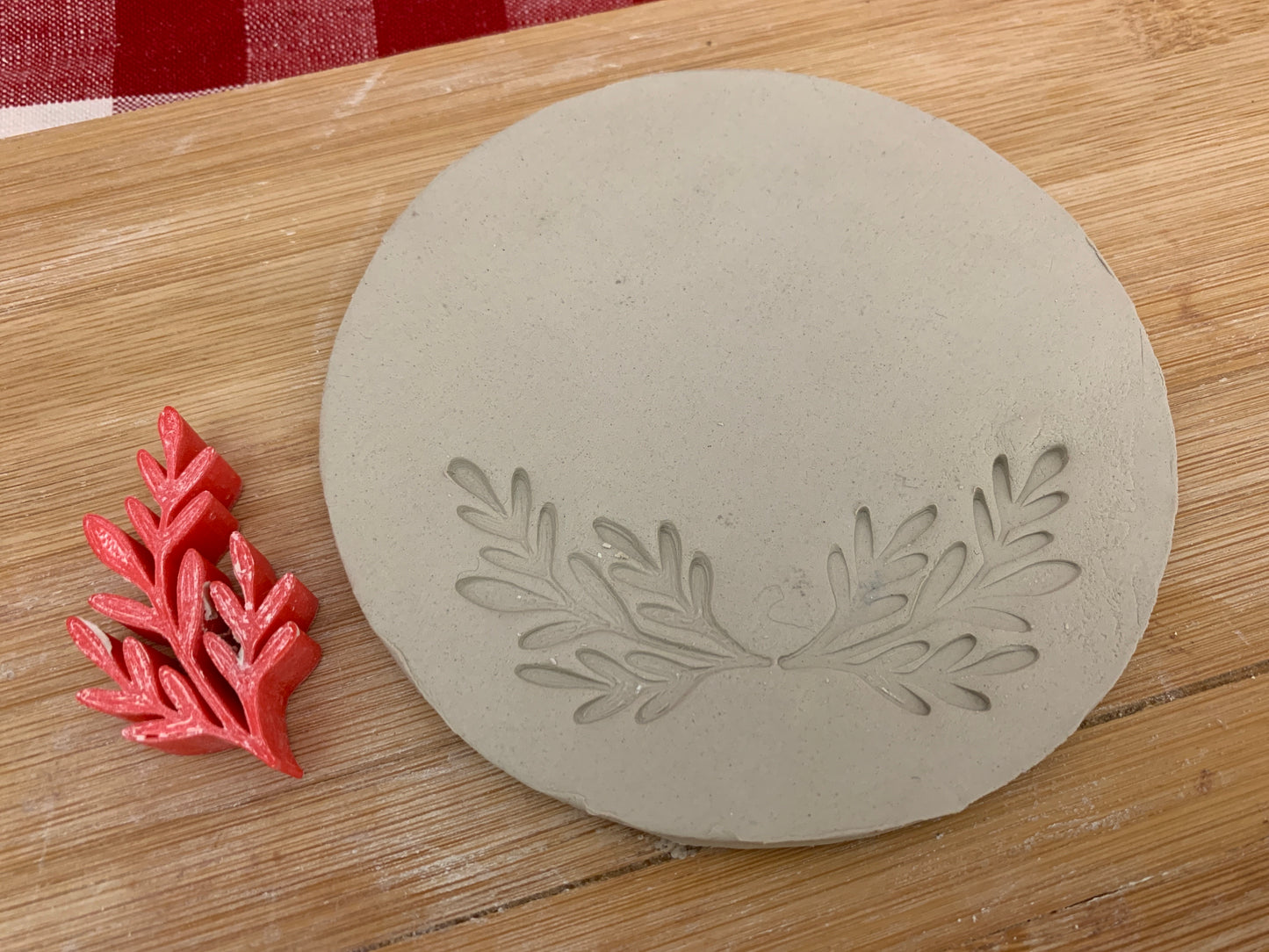 Pottery Stamp, Greenery1 branch design - multiple sizes
