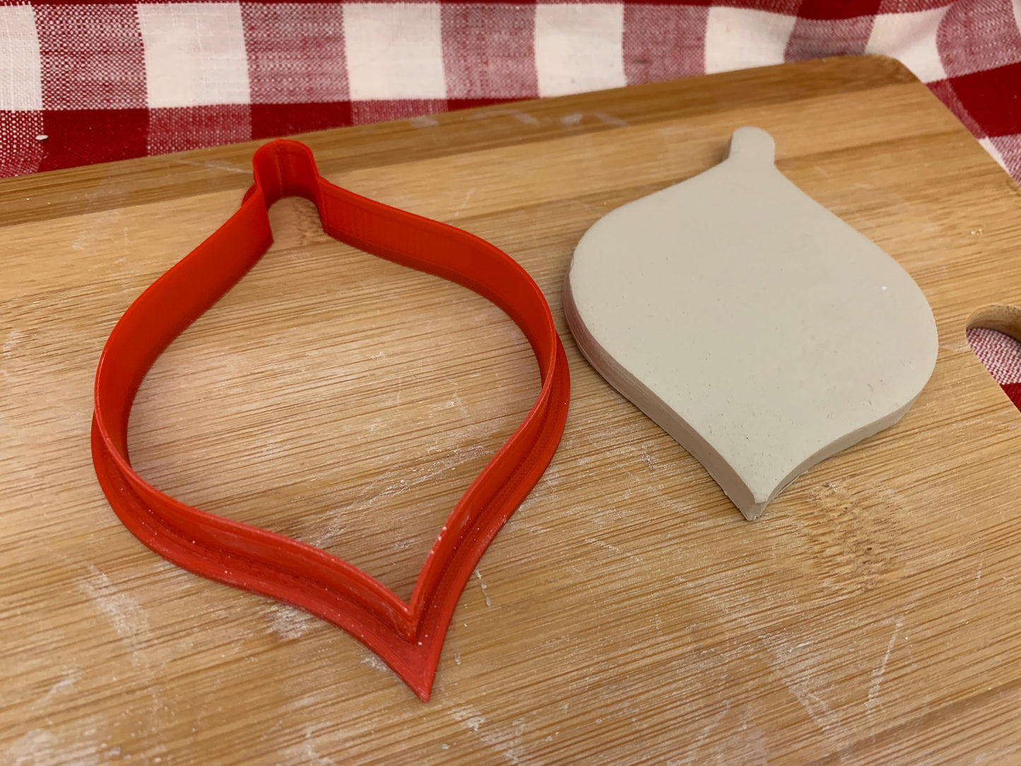 Christmas Teardrop Ornament Clay Cutter - plastic 3D printed, pottery tool, multiple sizes