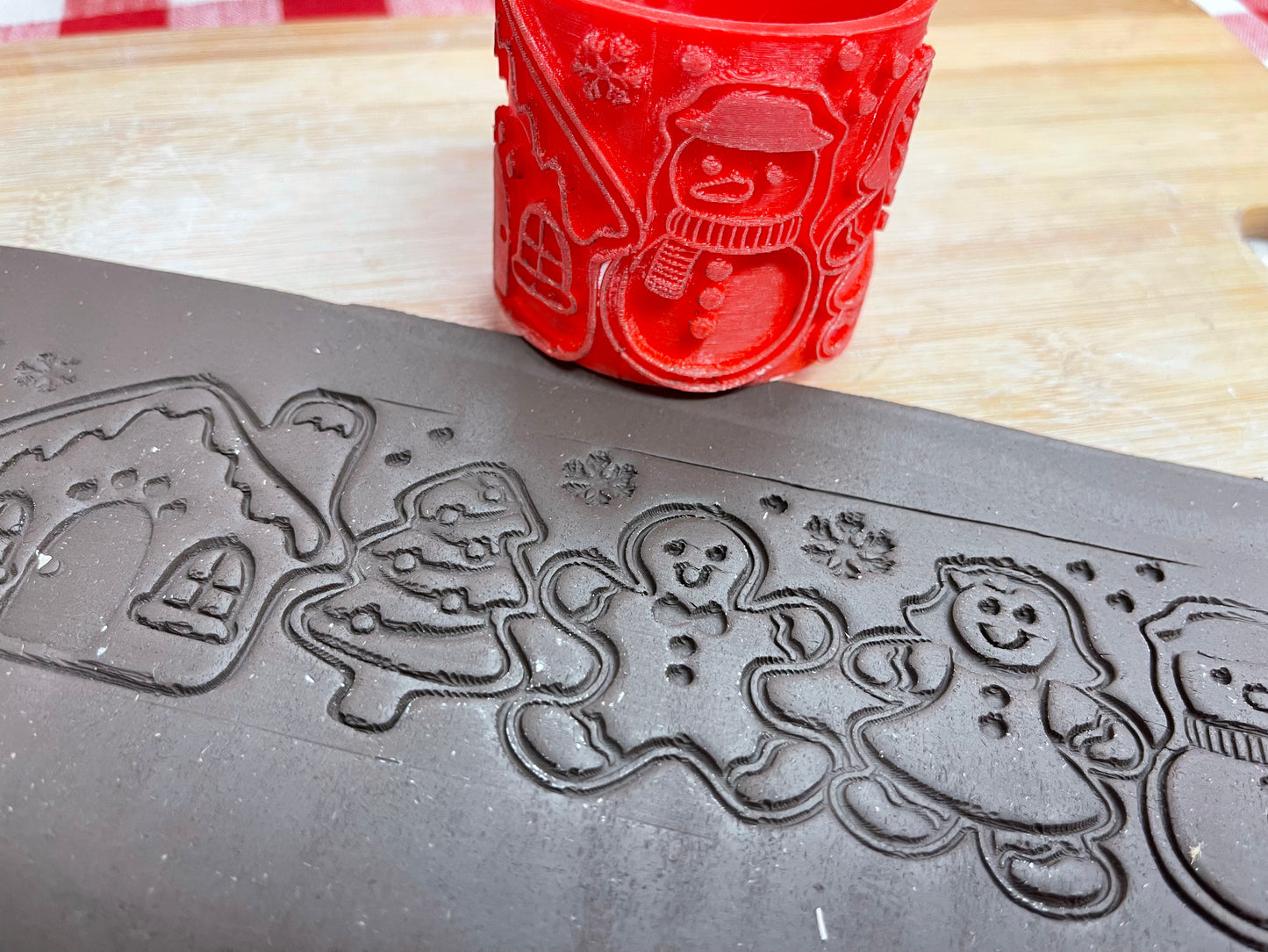NEW size added - Christmas Gingerbread Cookies Pottery Roller - Border Stamp, Repeating Pattern, Plastic 3D printed