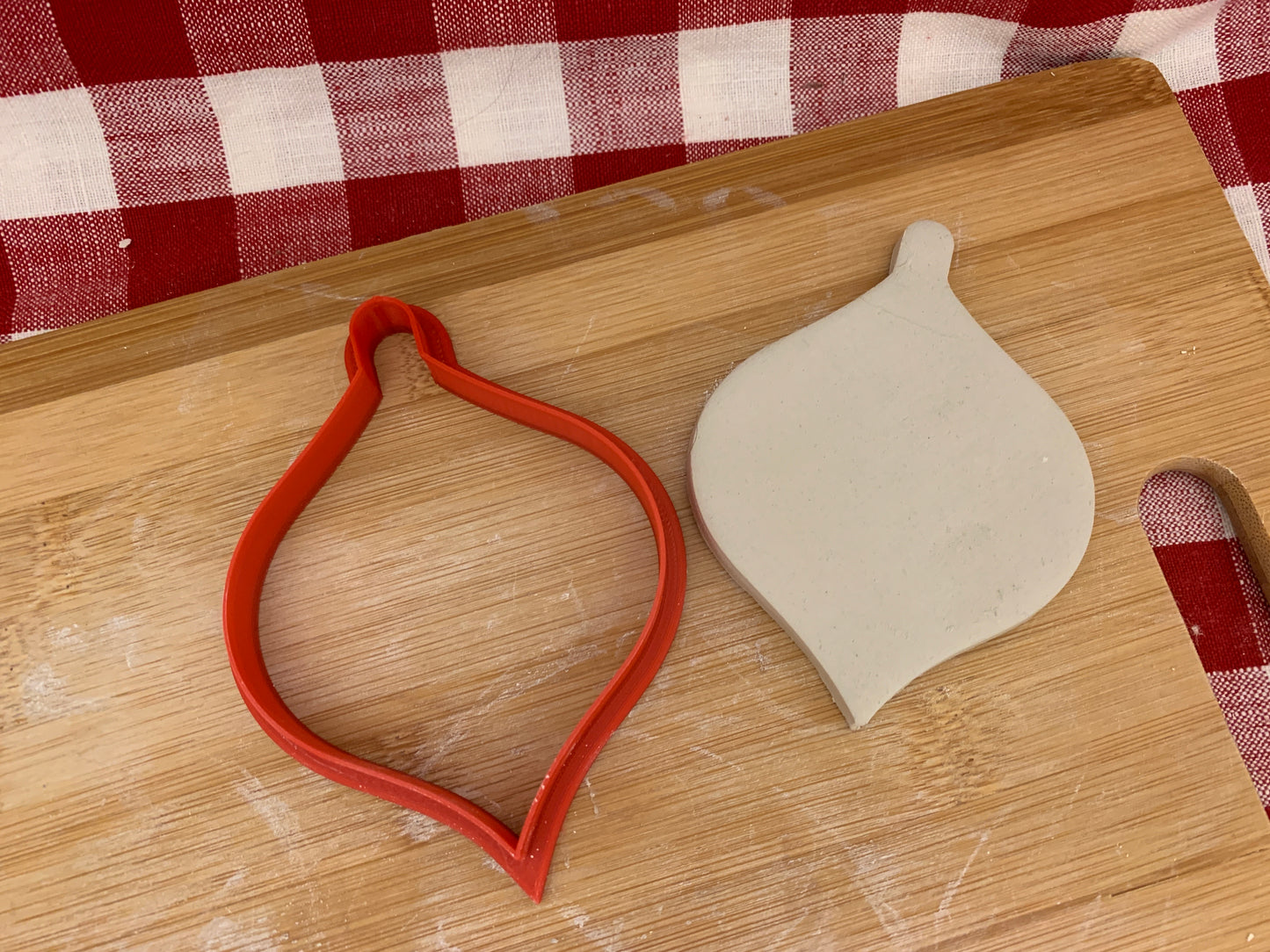 Christmas Teardrop Ornament Clay Cutter - plastic 3D printed, pottery tool, multiple sizes