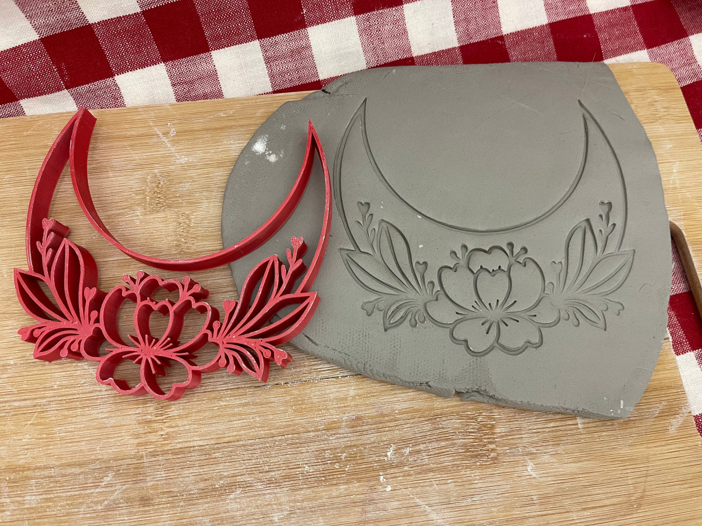 Floral Moon 2 stamp - plastic 3D printed, multiple sizes