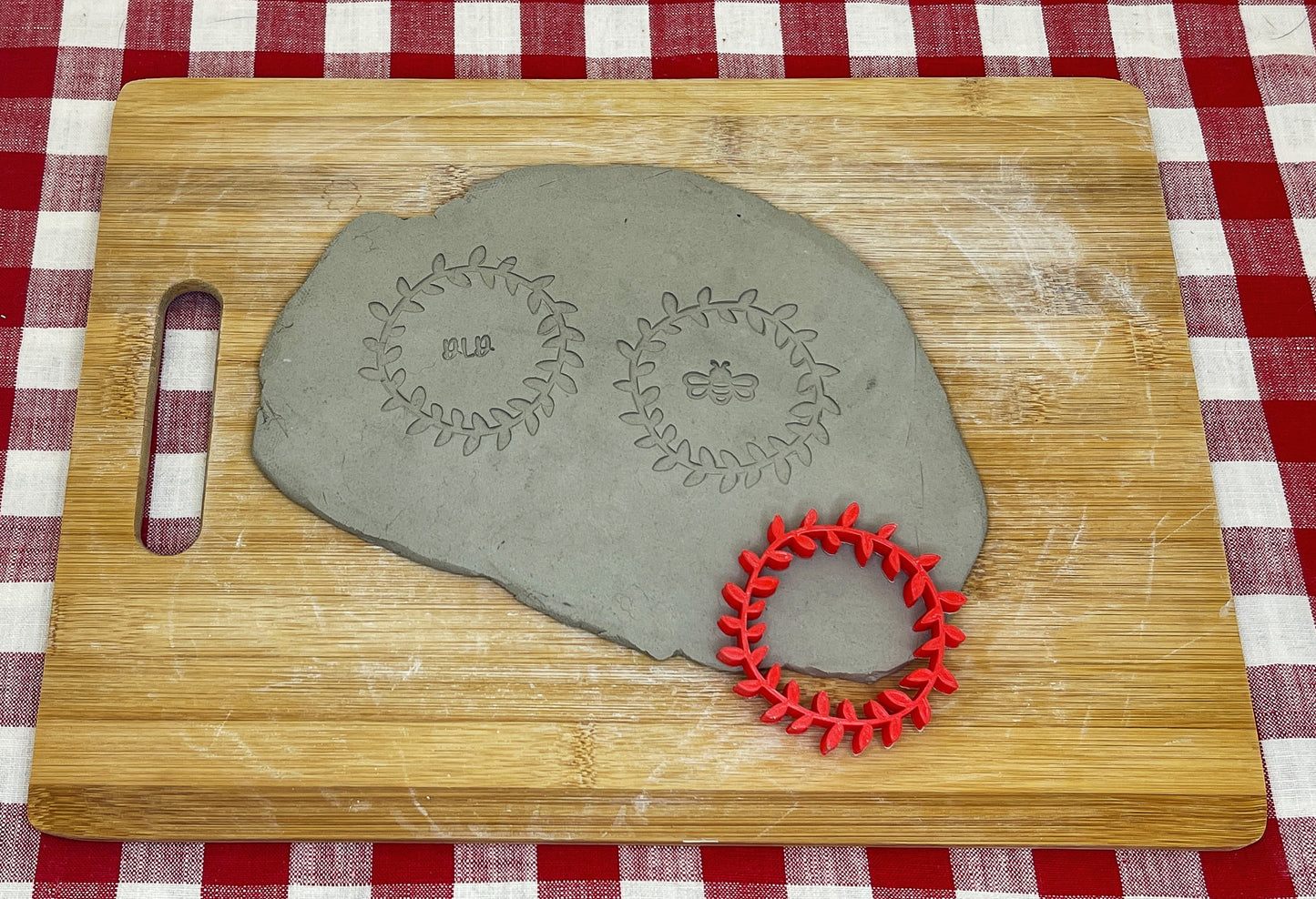 Pottery stamp, Name Frame 2 design, Round wreath, Frame Your Name - Multiple Sizes
