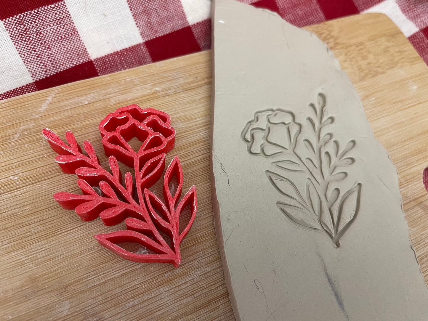 Greenery w/ flower stamp - plastic 3D printed, multiple sizes
