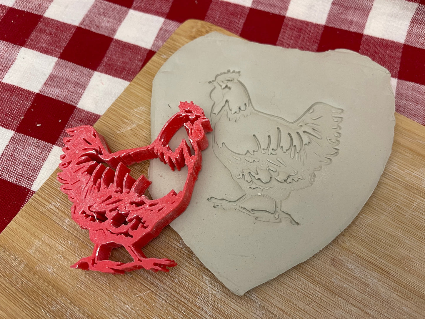 Realistic Chicken Pottery Stamp - Multiple Sizes