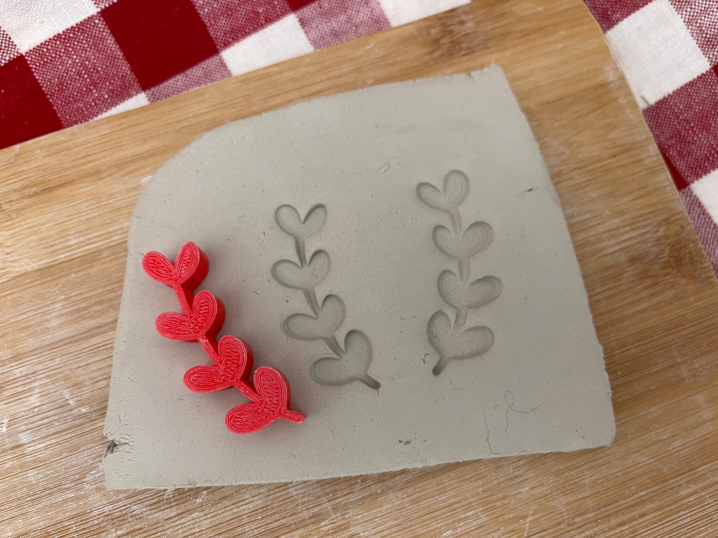 Pottery Stamp, Greenery4 branch design - multiple sizes