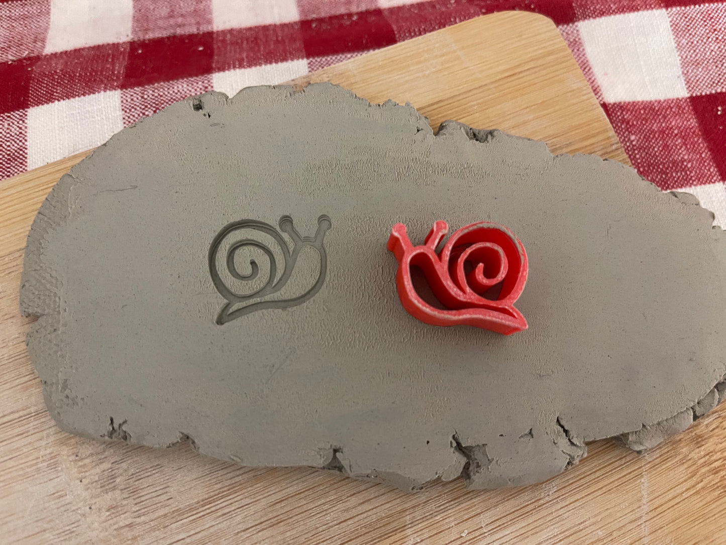 Snail Mini Pottery Stamp - January 2022 Stamp of the Month, multiple sizes