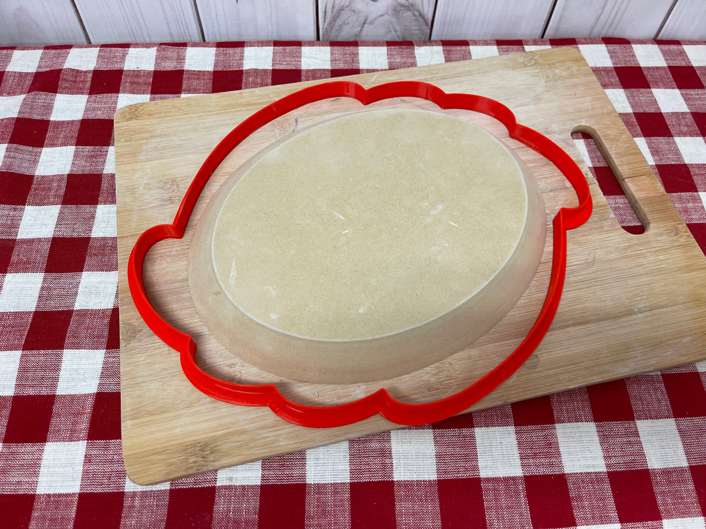 Clay Cutter, Wave design oval from March 2023 Mystery box, Jenny Lundak design - Plastic 3D printed, multiple sizes