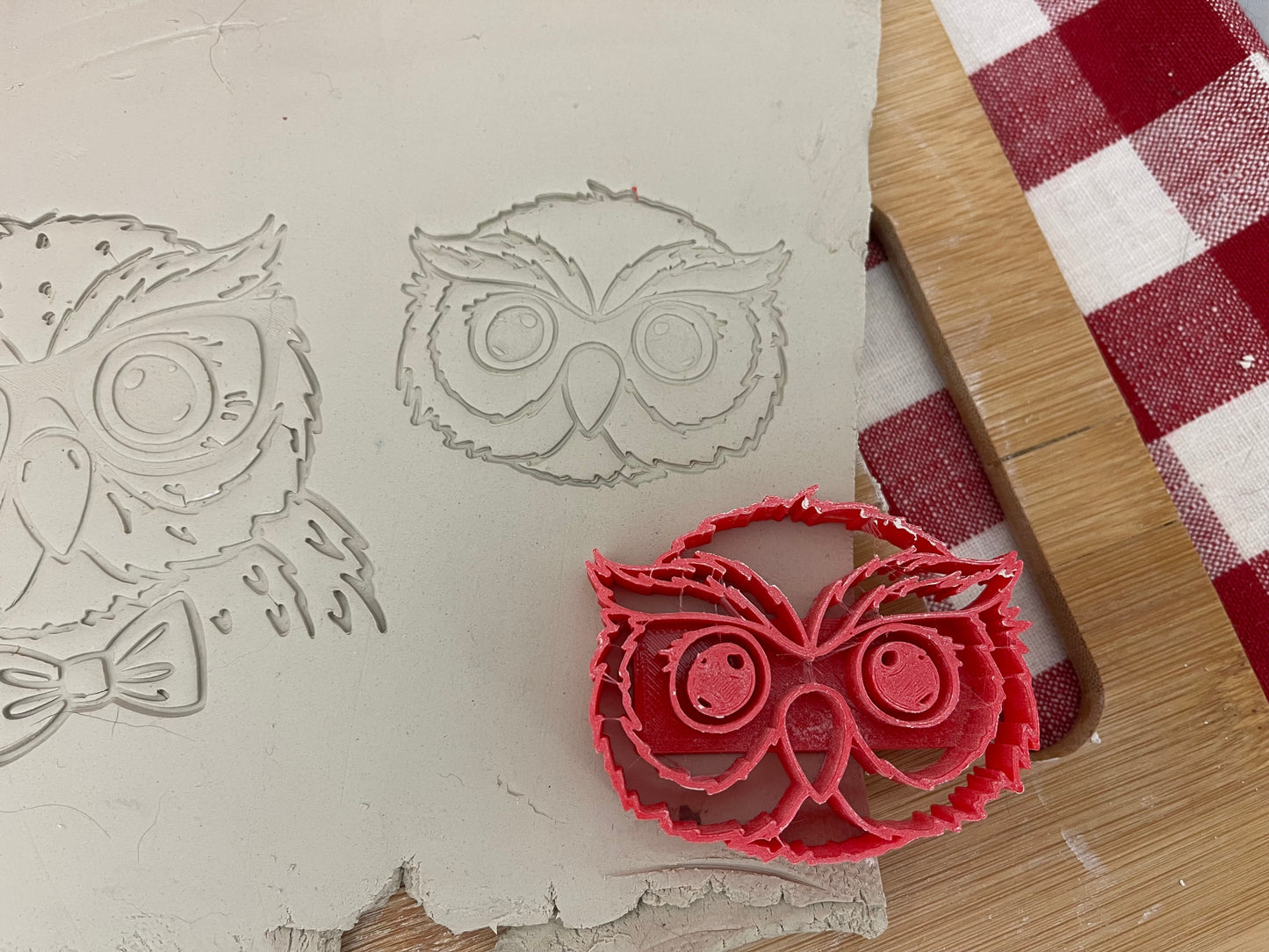 Pottery Stamp, Owl face with glasses or plain design - multiple sizes