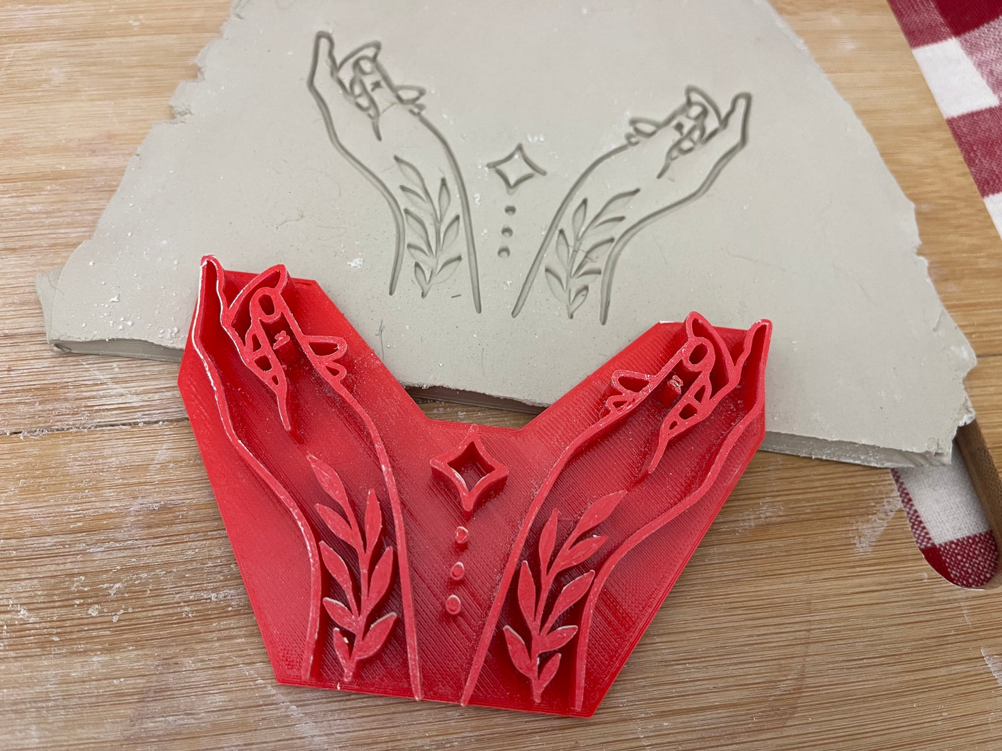 Open Hands mystic stamp - plastic 3D printed, multiple sizes