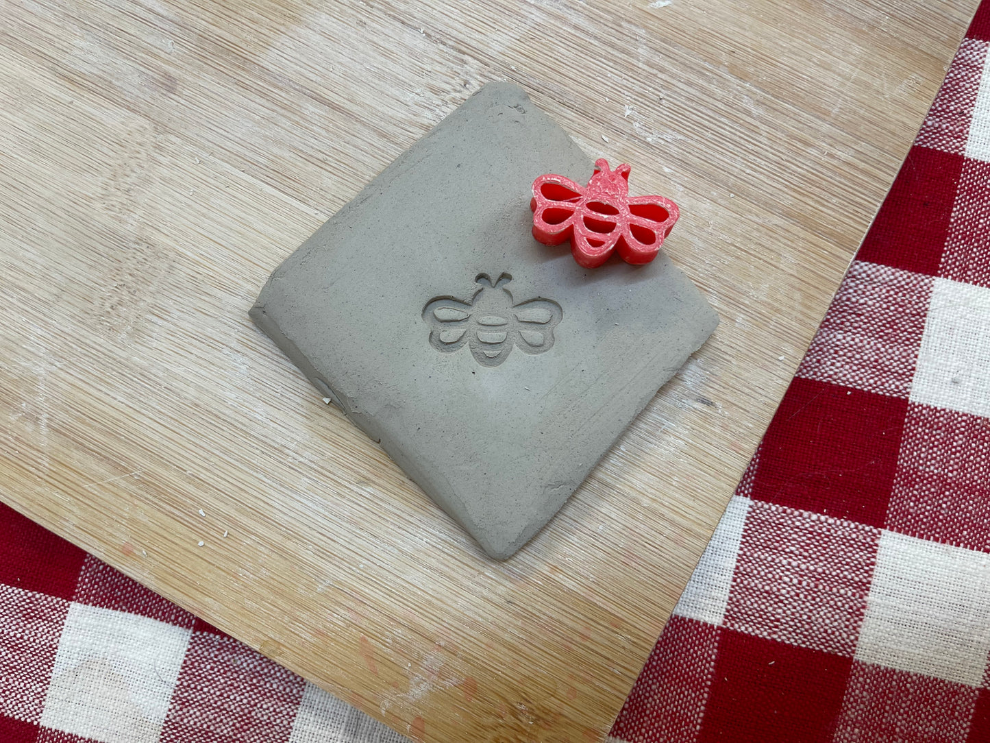 Bee Mini Pottery Stamp - April 2022 Stamp of the Month, plastic 3D printed, multiple sizes
