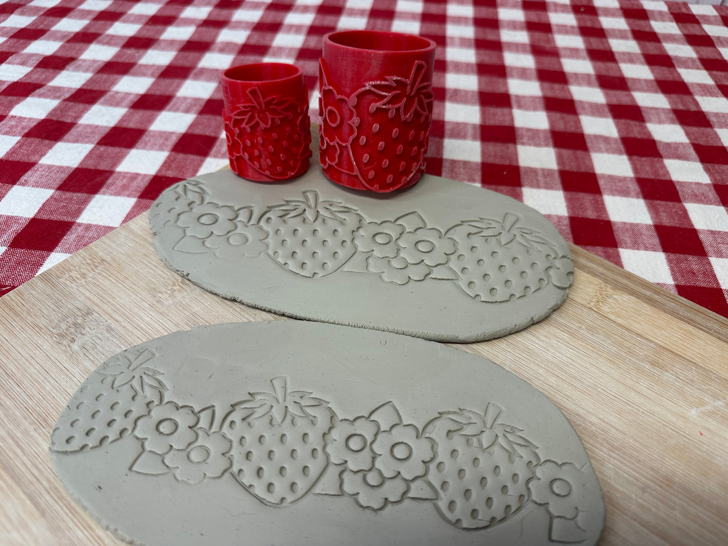 Strawberry and flowers Pottery Roller - Border Stamp, Repeating pattern, Plastic 3d printed