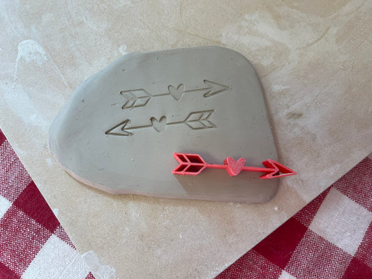 Heart with Arrow Mini Pottery Stamp - Clay Con West monthly mini, plastic 3D printed, multiple sizes