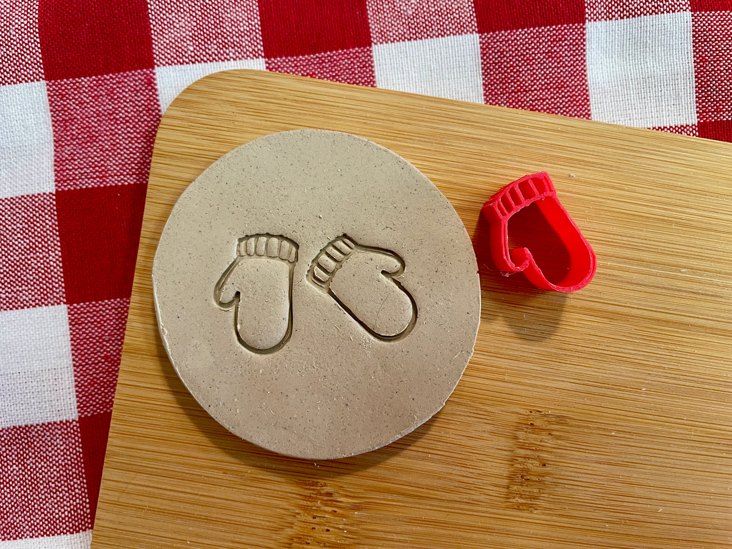 Mini Mitten Pottery Stamp - December 2025 stamp of the month, plastic 3D printed, multiple sizes