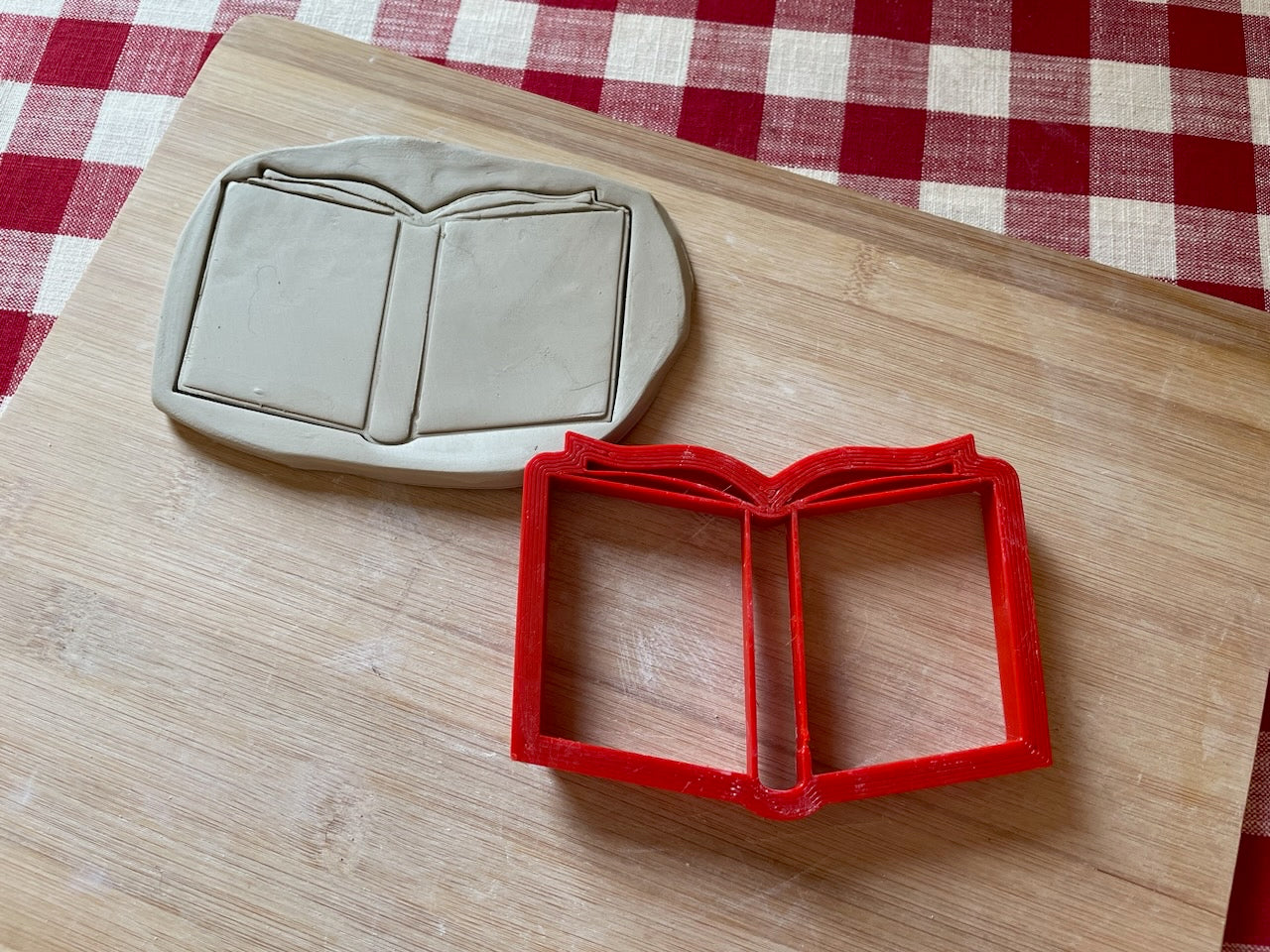 Book stamp / Cutter - August 2023 mystery box, plastic 3D printed, multiple sizes available