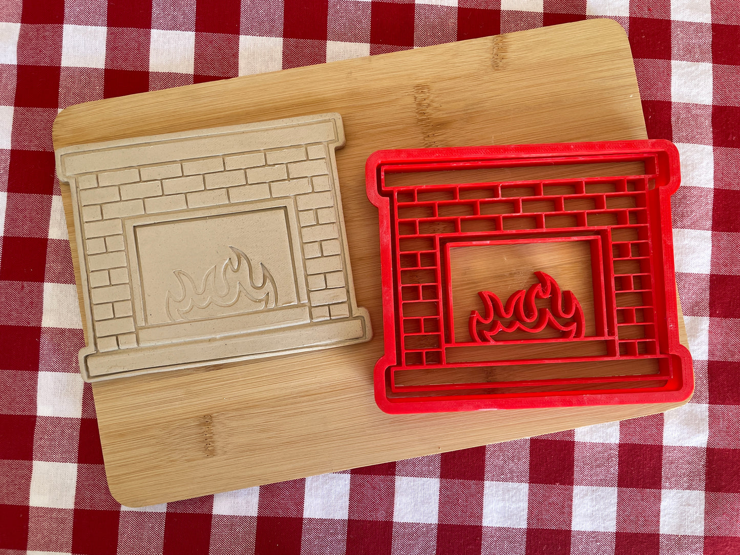 Fireplace - Stamp with optional cookie cutter - plastic 3D printed, multiple sizes