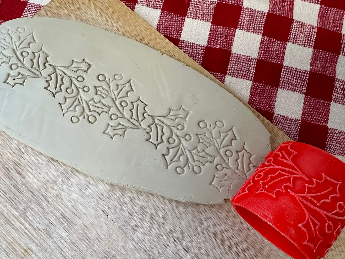 Christmas Holly and berries Pottery Roller - Border Stamp, Repeating pattern, Plastic 3d printed