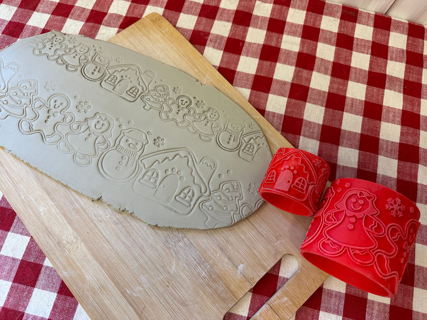 NEW size added - Christmas Gingerbread Cookies Pottery Roller -  Border Stamp, Repeating Pattern, Plastic 3D printed