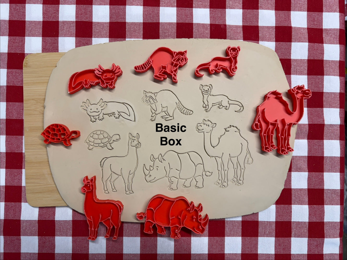 Monthly Mystery Box - May 2026 - "Animals that I haven't made yet" themed