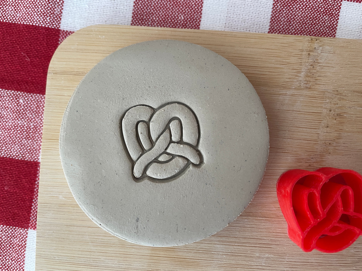 Mini Pretzel Pottery Stamp - November 2025 stamp of the month, plastic 3D printed, multiple sizes