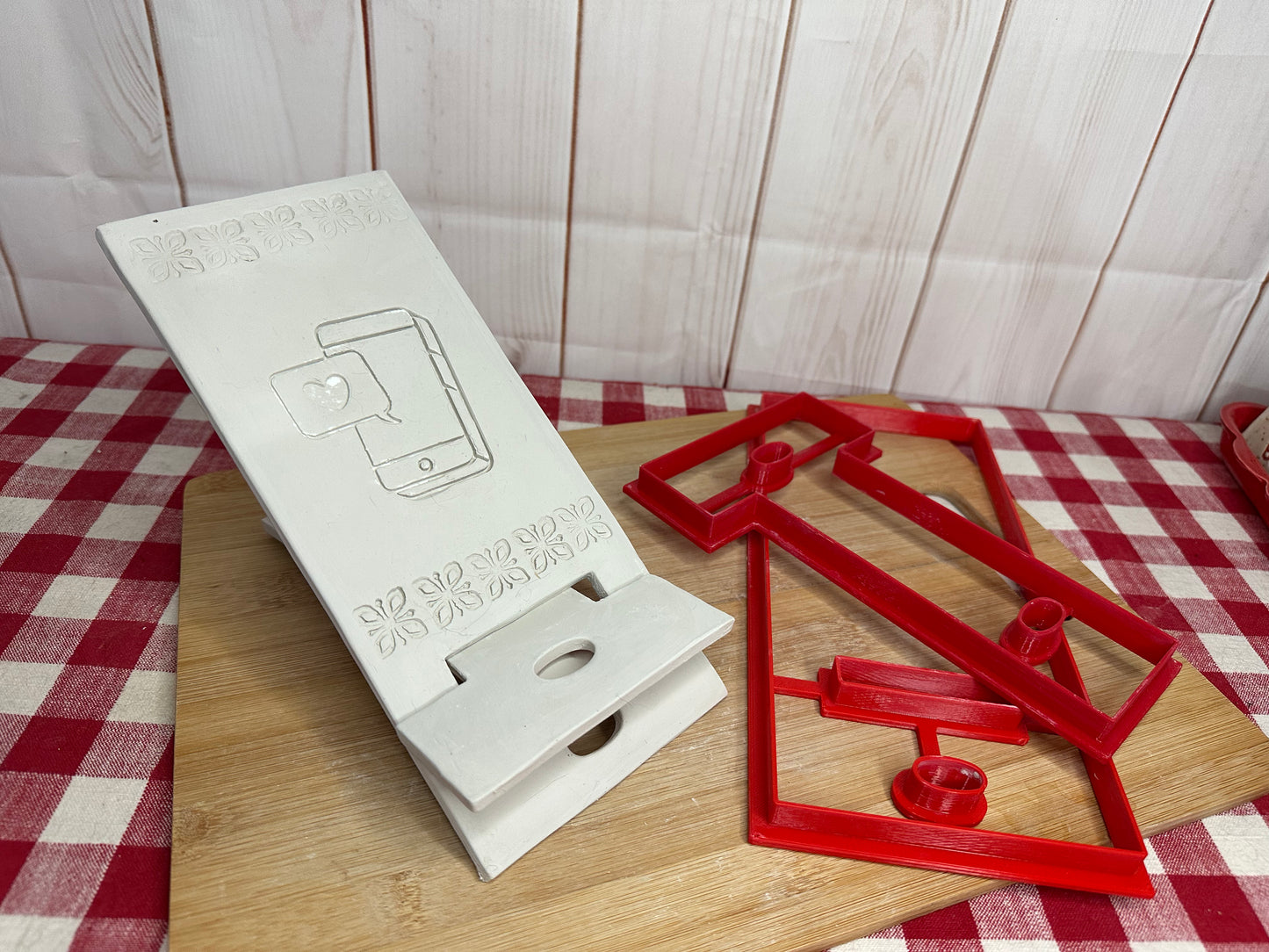 Phone Stand Clay Cutter Template - Jessica Putnam-Phillips' Design, 2 piece set
