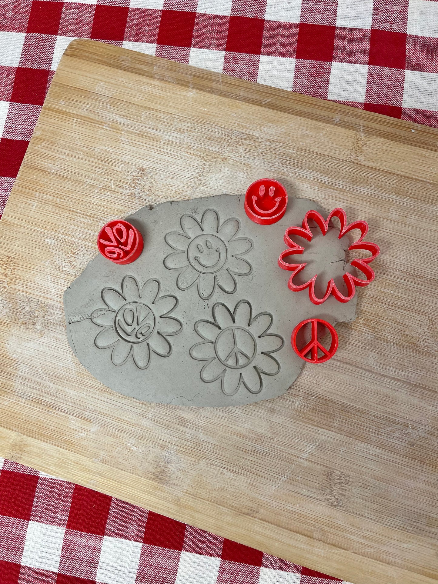 Retro Daisy set with center Love, Peace Sign, and Smilie Face Circle Stamp -  from the May 2023 mystery box, plastic 3D printed, multiple sizes available