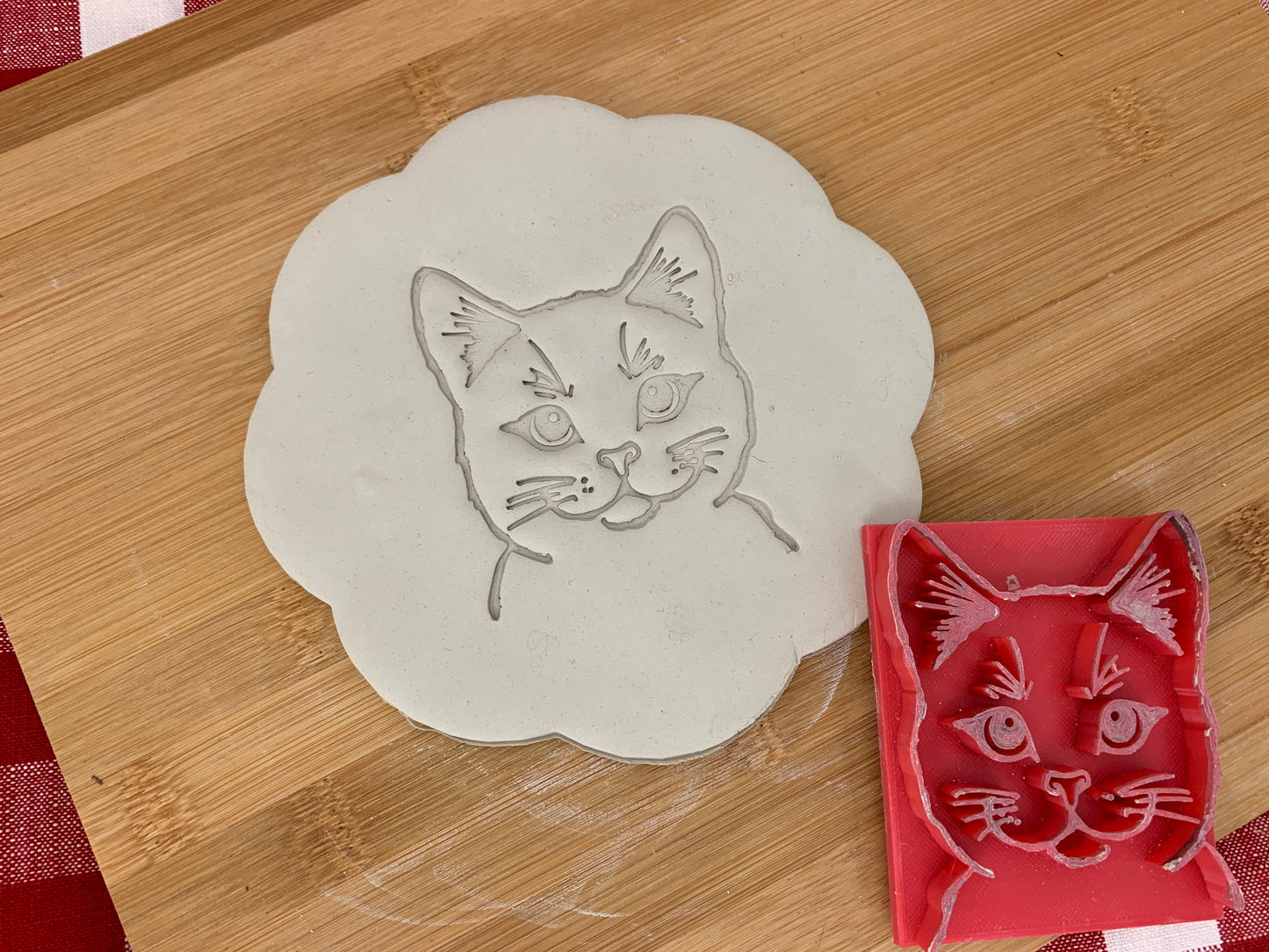 Cat Face pottery stamp - plastic 3D, multiple sizes