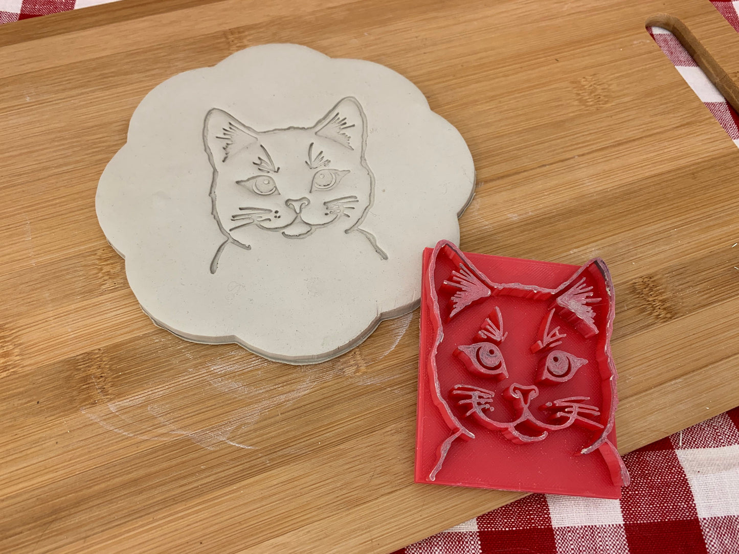 Cat Face pottery stamp - plastic 3D, multiple sizes