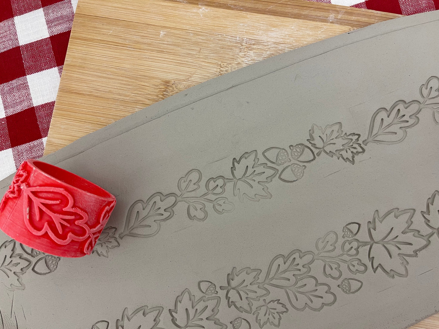 Fall Leaves Pottery Roller Border Stamp, Repeating pattern, 2 sizes, Plastic 3d printed