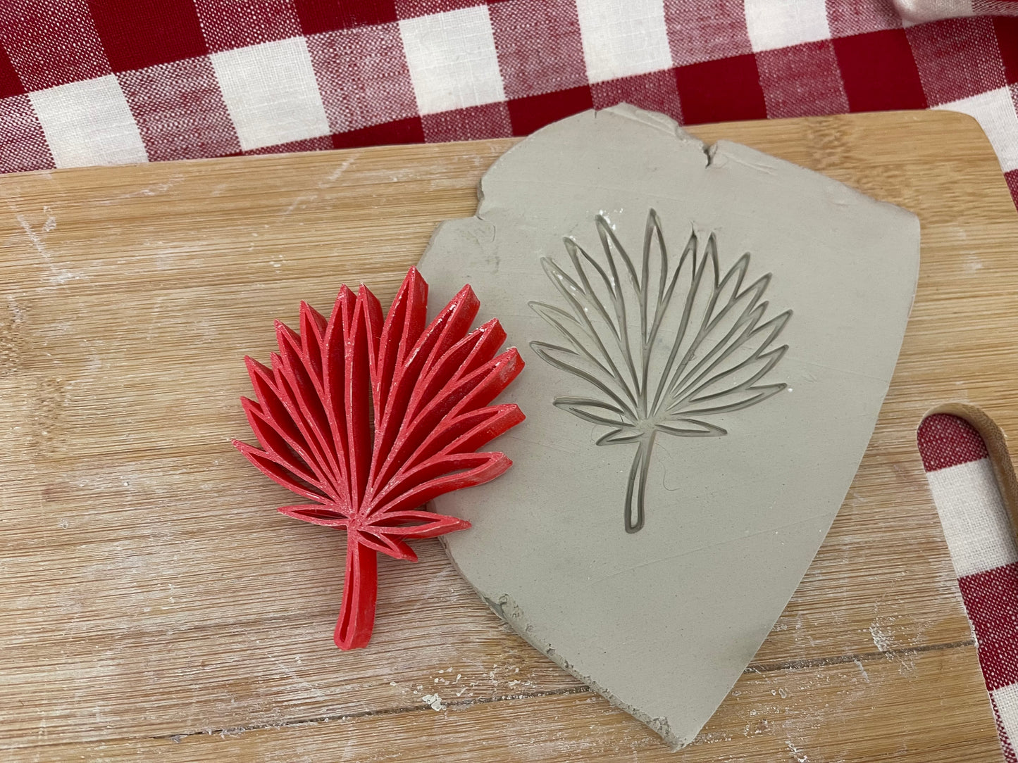 Tropical Palm leaf stamp - plastic 3d printed, multiple sizes