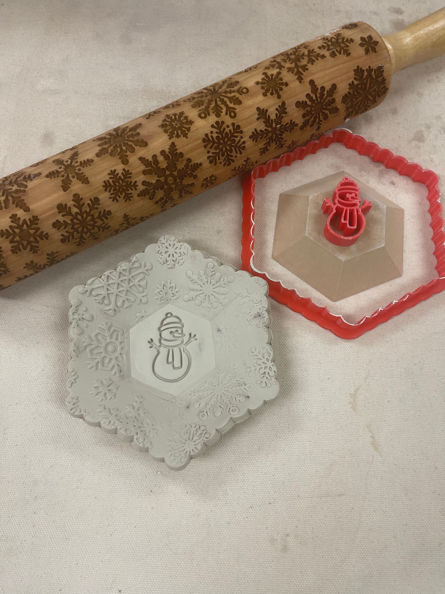 Snowman Mini Pottery Stamp - December 2021 Bonus Stamp of the Month, multiple mini and full sizes