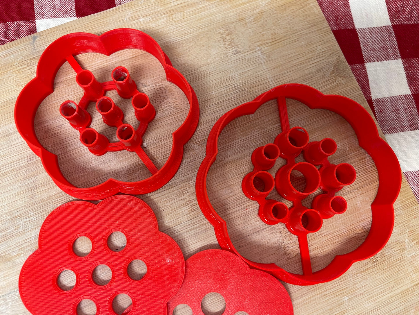 Flower Frog Clay Cutter w/ Press - Scallop Design with Holes or Holes Only Template, Plastic 3d printed