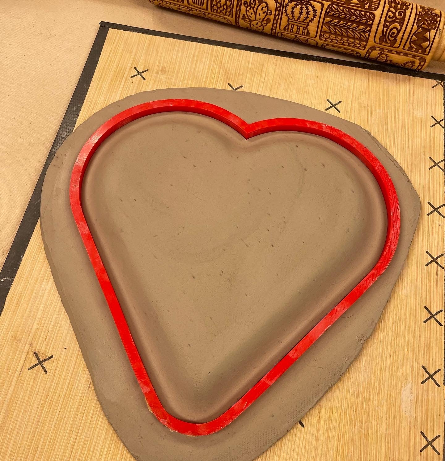 Plain Edge Heart Clay Cutter, made to match GR Pottery form