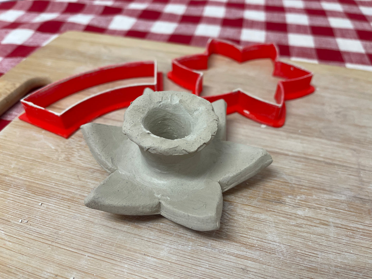 Daffodil Flower 6 Petal Design, Clay Cutter w/ optional Center Cone cutter template - Multiple sizes available
