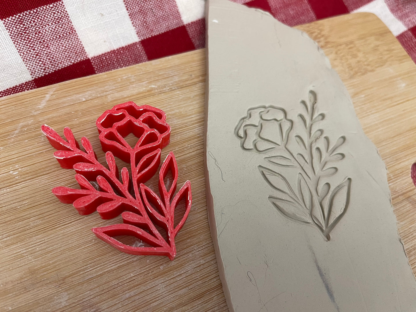 Pottery Stamp, Greenery w/ flower design - multiple sizes