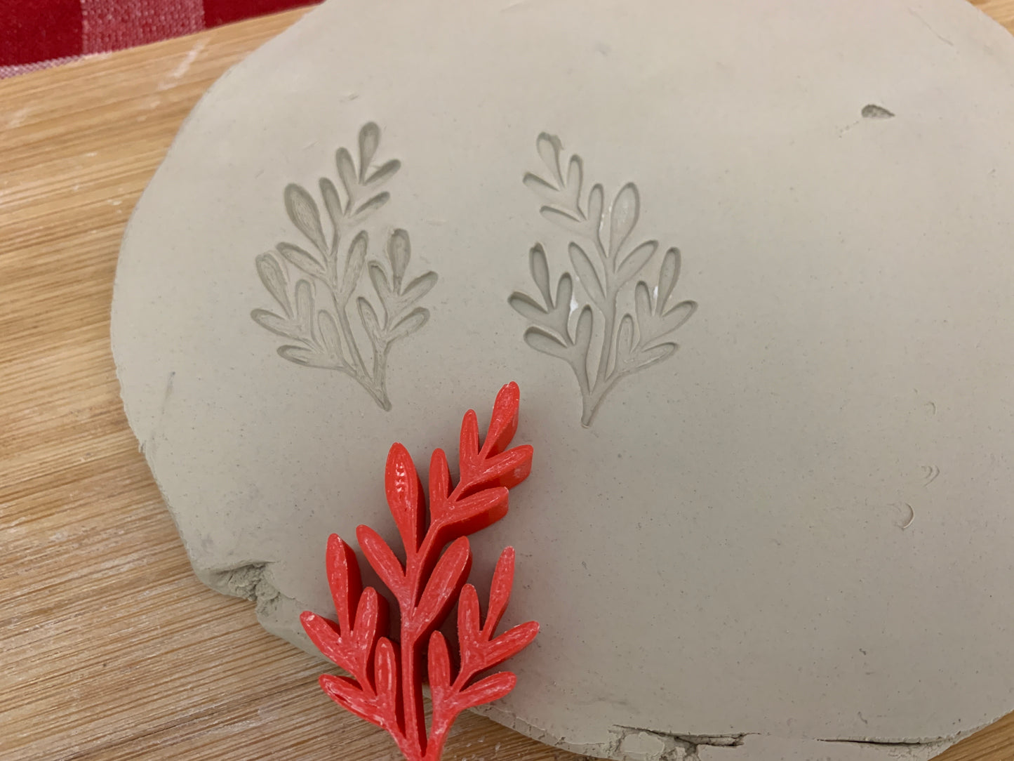 Pottery Stamp, Greenery1 branch design - multiple sizes